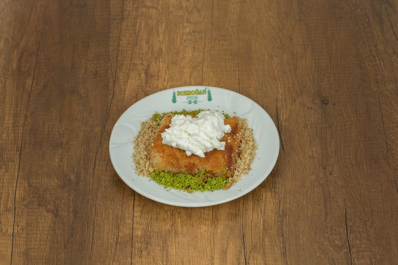 Kadayıf(Tahinli-Kaymaklı-Antep Fıstıklı)